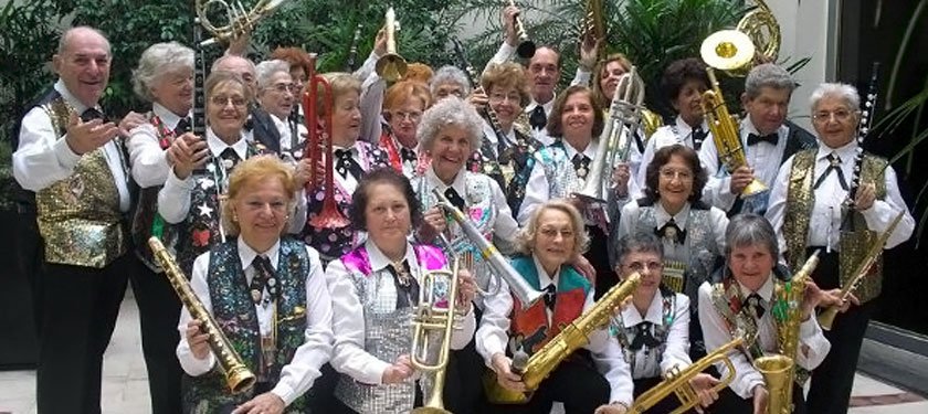 Papelnonos (Arte y Argumento). Inauguración de PapelNonos Pichulemu de Chile