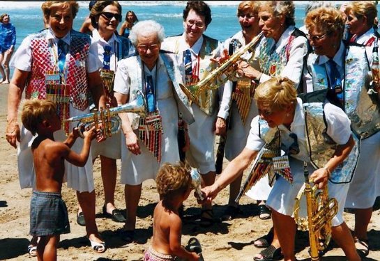 Papelnonos (Arte y Argumento). PAPELNONOS CUMPLE 29 AÑOS